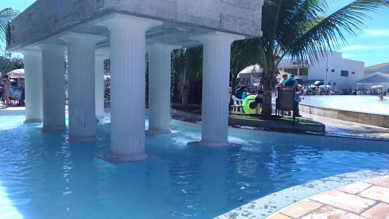 Thermas Lacqua Diroma Com Piscina De Ondas Gratis 24Horas カルダス・ノバス エクステリア 写真