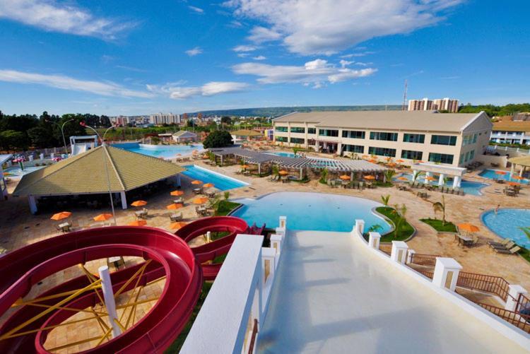 Thermas Lacqua Diroma Com Piscina De Ondas Gratis 24Horas カルダス・ノバス エクステリア 写真