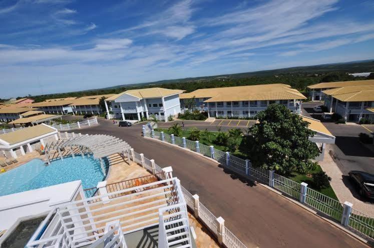 Thermas Lacqua Diroma Com Piscina De Ondas Gratis 24Horas カルダス・ノバス エクステリア 写真